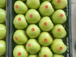 Яблоки из Туркменистана