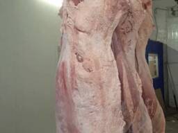 Яловичина заморожена на кістці